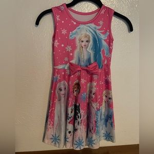 Little girls size 6 Frozen dress